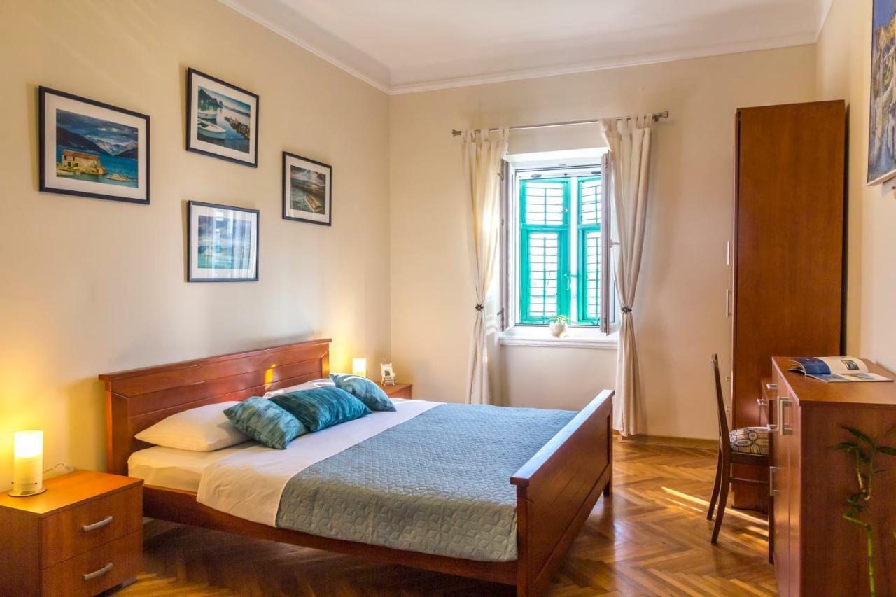 Apartman Natalia Tivat Kültér fotó