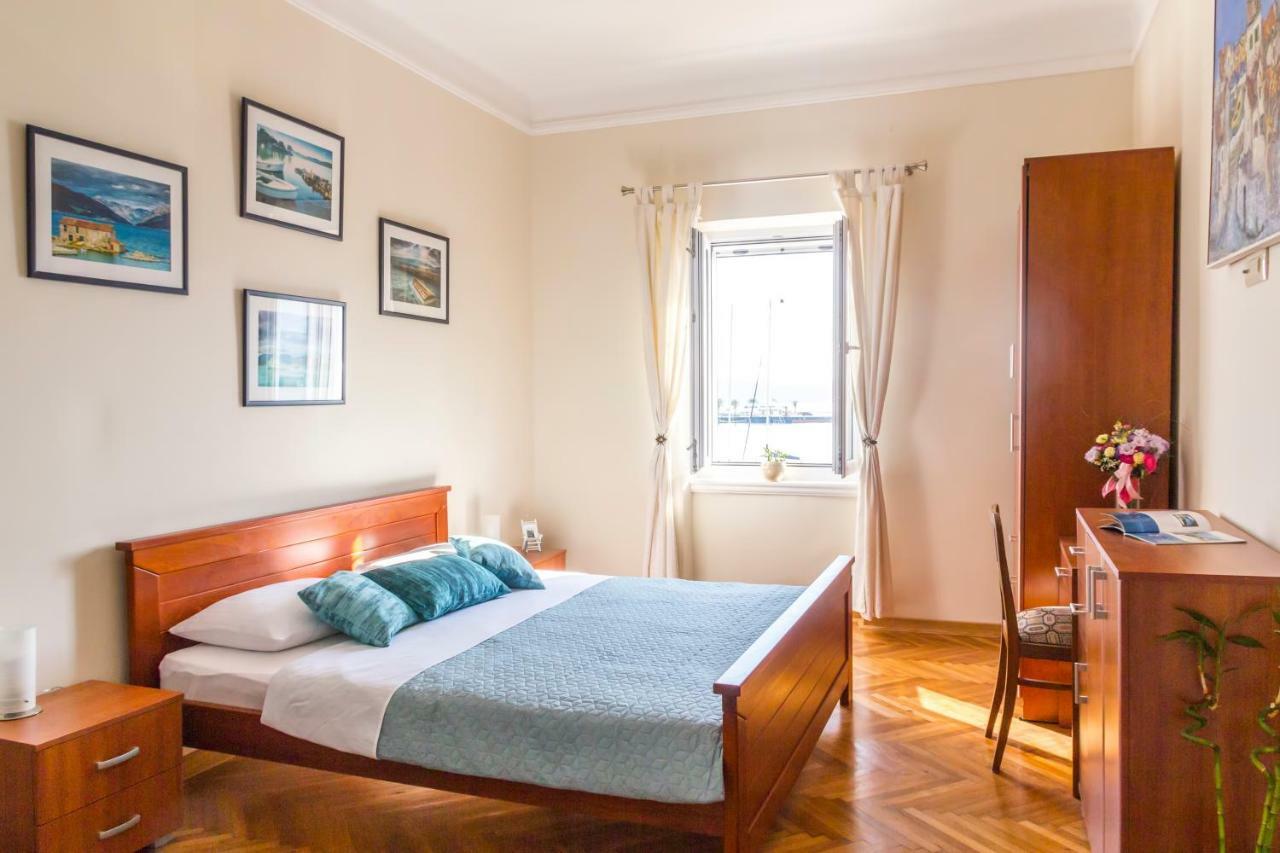 Apartman Natalia Tivat Kültér fotó