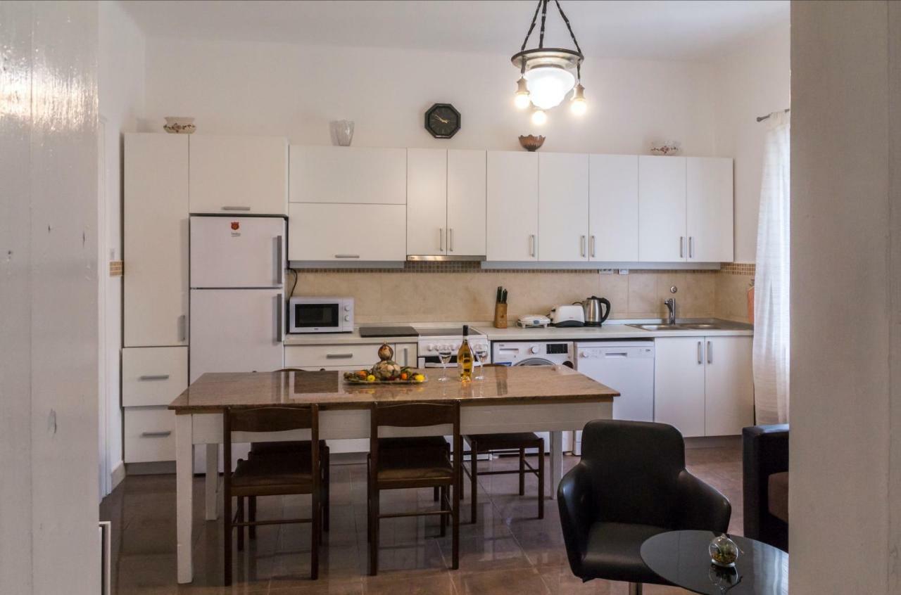 Apartman Natalia Tivat Kültér fotó